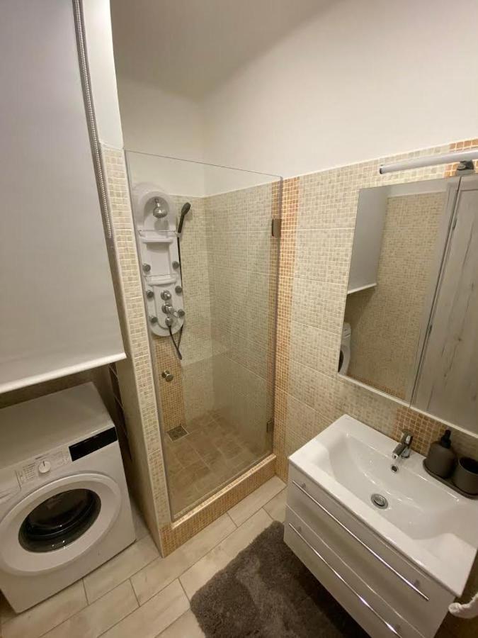 Chill Apartman ميسكولك المظهر الخارجي الصورة
